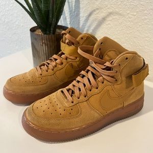 Nike Air Force 1 High LV8 3 Suede Trainers Wheat 6Y Women’s 8